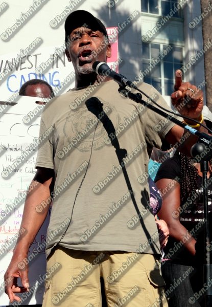 Danny Glover